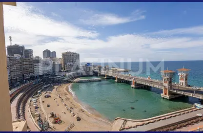 Apartment - 2 Bedrooms - 2 Bathrooms for rent in Al Geish Road - Roushdy - Hay Sharq - Alexandria