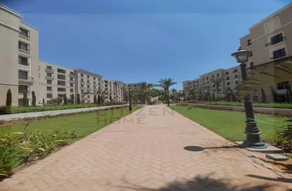 Apartment - 3 Bedrooms - 3 Bathrooms for sale in Village West - Sheikh Zayed Compounds - Sheikh Zayed City - Giza