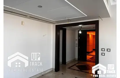 Duplex - 4 Bedrooms - 4 Bathrooms for rent in Montazah Al Giza St. - Zamalek - Cairo