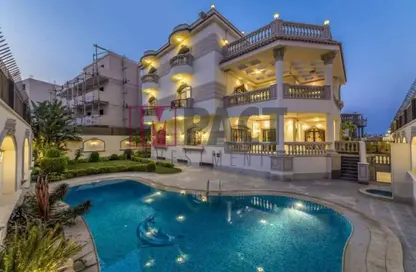 Villa - 6 Bedrooms - 5 Bathrooms for sale in Palm Hills - Alexandria Compounds - Alexandria