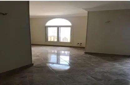 Apartment - 3 Bedrooms - 2 Bathrooms for sale in South Lotus - El Lotus - New Cairo City - Cairo