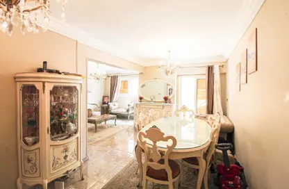 Apartment - 2 Bedrooms - 1 Bathroom for sale in Khalf No 29 St. - Saba Basha - Hay Sharq - Alexandria