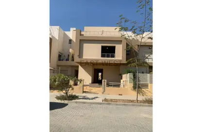 Townhouse - 4 Bedrooms - 3 Bathrooms for sale in Grand Heights - Northern Expansions - 6 October City - Giza