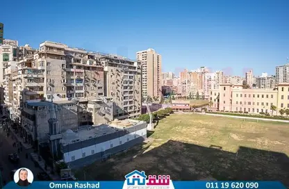 Apartment - 4 Bedrooms - 2 Bathrooms for sale in Laurent - Hay Sharq - Alexandria