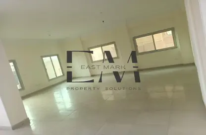 Apartment - 3 Bedrooms - 2 Bathrooms for rent in Al Sadat Axis - The 1st Settlement - New Cairo City - Cairo