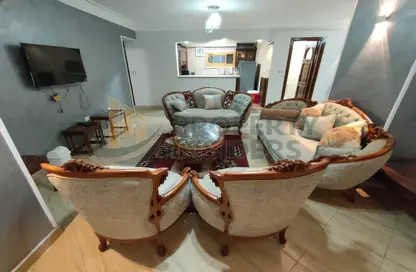 Apartment - 2 Bedrooms - 2 Bathrooms for rent in Al Mesaha St. - Dokki - Giza