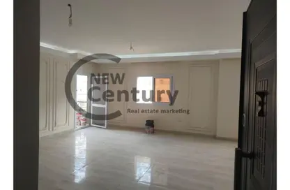 Apartment - 2 Bedrooms - 1 Bathroom for sale in Italian Neighborhood Road - Hadayek October - 6 October City - Giza