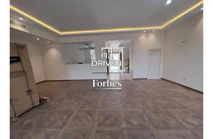 Townhouse - 5 Bedrooms - 5 Bathrooms for sale in Sodic West - Sheikh Zayed Compounds - Sheikh Zayed City - Giza