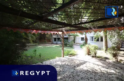 Villa - 6 Bedrooms - 2 Bathrooms for sale in Sarayat Al Maadi - Hay El Maadi - Cairo