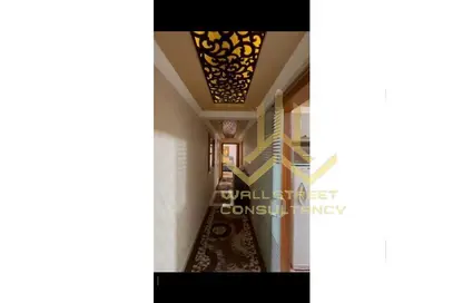 Apartment - 3 Bedrooms - 2 Bathrooms for rent in Mohammed Farid Axis - District 4 - The 5th Settlement - New Cairo City - Cairo