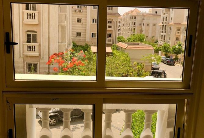 Apartment - 3 Bedrooms - 2 Bathrooms for rent in Leila - North Investors Area - New Cairo City - Cairo