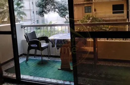 Apartment - 2 Bedrooms - 1 Bathroom for rent in Smouha Square - Smouha - Hay Sharq - Alexandria