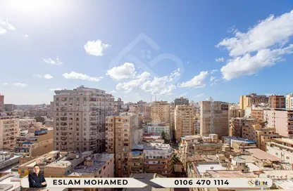 Apartment - 3 Bedrooms - 2 Bathrooms for sale in Saeed Zou Al Fakar St. - Janaklees - Hay Sharq - Alexandria