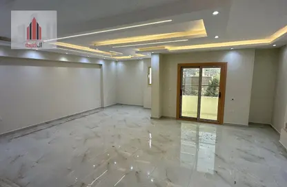 Duplex - 3 Bedrooms - 2 Bathrooms for sale in Al Lebeny Axis - El Mariouteya - Faisal - Hay El Haram - Giza