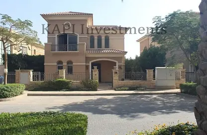 Villa - 5 Bedrooms - 4 Bathrooms for sale in Telal East - 5th Settlement Compounds - The 5th Settlement - New Cairo City - Cairo