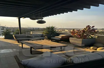 Penthouse - 4 Bedrooms - 3 Bathrooms for sale in The Sierras - Uptown Cairo - Mokattam - Cairo