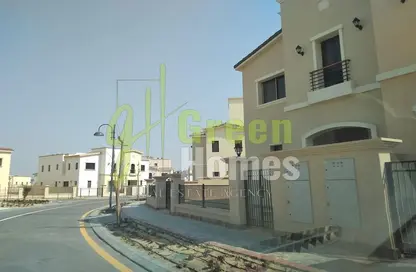 Twin House - 3 Bedrooms - 3 Bathrooms for rent in Levana - Uptown Cairo - Mokattam - Cairo