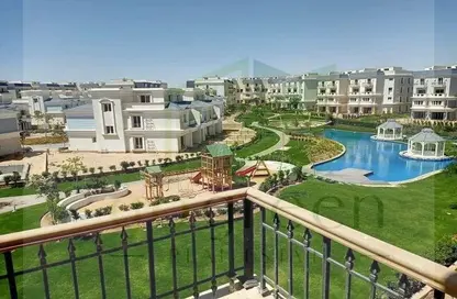 Apartment - 2 Bedrooms - 2 Bathrooms for sale in Mountain View iCity - 5th Settlement Compounds - The 5th Settlement - New Cairo City - Cairo