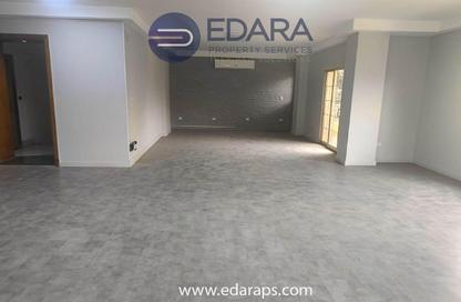 Office Space - Studio - 4 Bathrooms for rent in Degla Square - Degla - Hay El Maadi - Cairo