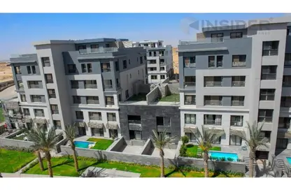 Apartment - 2 Bedrooms - 2 Bathrooms for sale in Trio Gardens - 5th Settlement Compounds - The 5th Settlement - New Cairo City - Cairo