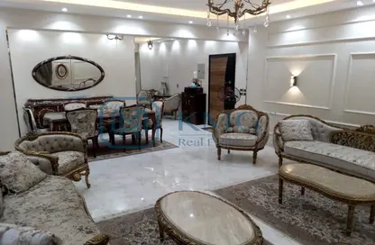 Apartment - 3 Bedrooms - 2 Bathrooms for sale in Mostafa Kamel Axis - The 1st Settlement - New Cairo City - Cairo