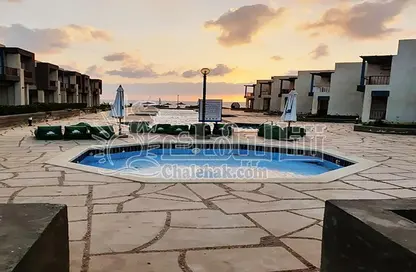 Chalet - 2 Bedrooms - 2 Bathrooms for sale in Coronado Marina - Al Ain Al Sokhna - Suez