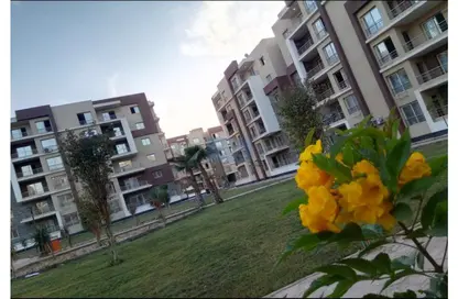 Apartment - 3 Bedrooms - 2 Bathrooms for sale in Heliopolis - Masr El Gedida - Cairo