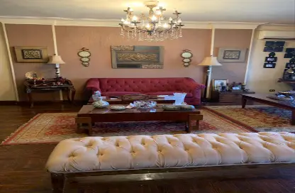 Apartment - 4 Bedrooms - 3 Bathrooms for sale in Street 263 - New Maadi - Hay El Maadi - Cairo