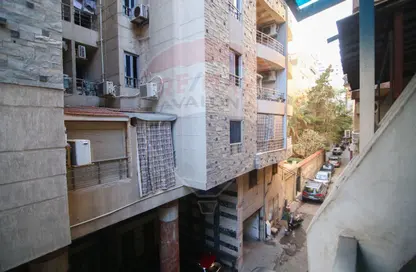 Apartment - 3 Bedrooms - 2 Bathrooms for rent in Al Farid Lian St. - Roushdy - Hay Sharq - Alexandria