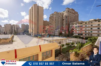 Apartment - 3 Bedrooms - 1 Bathroom for sale in Al Ekbal St. - Laurent - Hay Sharq - Alexandria