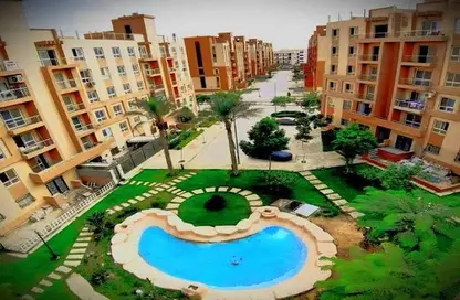 Apartment - 2 Bedrooms - 1 Bathroom for sale in Degla Gardens - Hadayek October - 6 October City - Giza