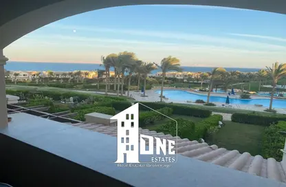 Chalet - 2 Bedrooms - 2 Bathrooms for sale in La Vista 3 - La Vista - Al Ain Al Sokhna - Suez