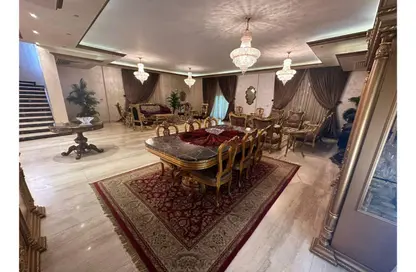 Villa - 3 Bedrooms - 4 Bathrooms for sale in Maxim - The 1st Settlement - New Cairo City - Cairo