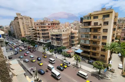 Apartment - 4 Bedrooms - 2 Bathrooms for sale in Abou Quer Road - Roushdy - Hay Sharq - Alexandria