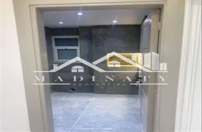 Apartment - 3 Bedrooms - 3 Bathrooms for sale in Laurent - Hay Sharq - Alexandria