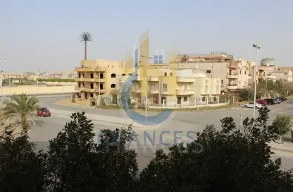 Apartment - 4 Bedrooms - 3 Bathrooms for sale in Al Narges 6 - Al Narges - New Cairo City - Cairo