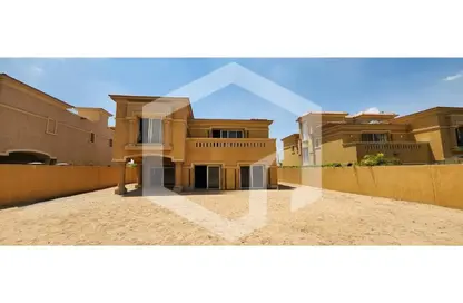 Villa - 4 Bedrooms - 4 Bathrooms for sale in Royal Meadows - Sheikh Zayed Compounds - Sheikh Zayed City - Giza