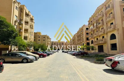 Apartment - 3 Bedrooms - 2 Bathrooms for sale in Al Ashrafiya - North Investors Area - New Cairo City - Cairo