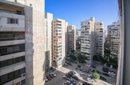 Apartment - 2 Bedrooms - 1 Bathroom for sale in Sidi Gaber - Hay Sharq - Alexandria