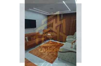 Apartment - 4 Bedrooms - 2 Bathrooms for rent in Al Marwa St. - Dokki - Giza