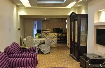 Apartment - 3 Bedrooms - 1 Bathroom for sale in Sidi Beshr Mosque St. - Sidi Beshr - Hay Awal El Montazah - Alexandria