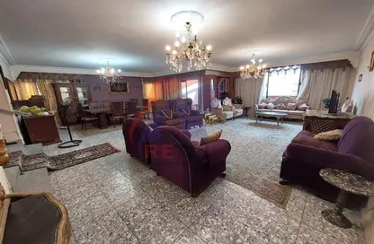 Apartment - 3 Bedrooms - 2 Bathrooms for sale in Dr Abdallah Al Araby St. - 7th District - Nasr City - Cairo