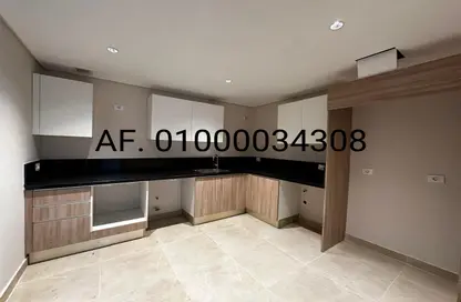 Apartment - 4 Bedrooms - 3 Bathrooms for sale in Zed Towers - Sheikh Zayed Compounds - Sheikh Zayed City - Giza