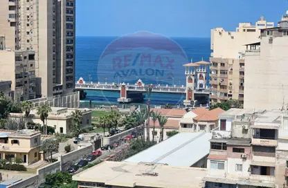 Apartment - 4 Bedrooms - 2 Bathrooms for sale in Stanley - Hay Sharq - Alexandria