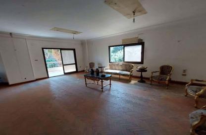 Apartment - 3 Bedrooms - 3 Bathrooms for sale in Street 100 - Maadi - Hay El Maadi - Cairo