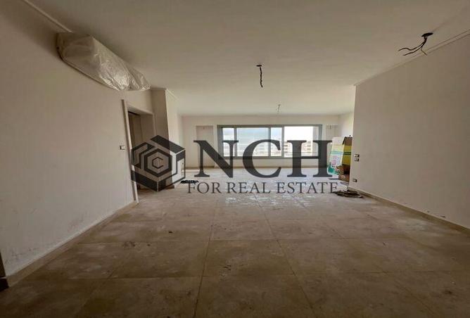 Apartment - Studio - 1 Bathroom for rent in Palm Hills Village Gate - South Investors Area - New Cairo City - Cairo