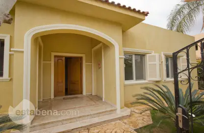 Villa - 4 Bedrooms - 3 Bathrooms for rent in Gezira 1 - 4th District - Sheikh Zayed City - Giza