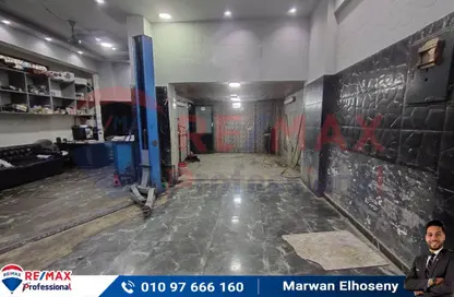 Retail - Studio - 2 Bathrooms for sale in Khaled Ibn Al Walid St. - Miami - Hay Awal El Montazah - Alexandria