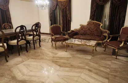 Apartment - 4 Bedrooms - 2 Bathrooms for sale in Nabil Al Wakkad St. - Ard El Golf - Heliopolis - Masr El Gedida - Cairo