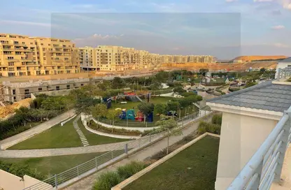 Apartment - 3 Bedrooms - 2 Bathrooms for sale in Mountain View iCity - 5th Settlement Compounds - The 5th Settlement - New Cairo City - Cairo